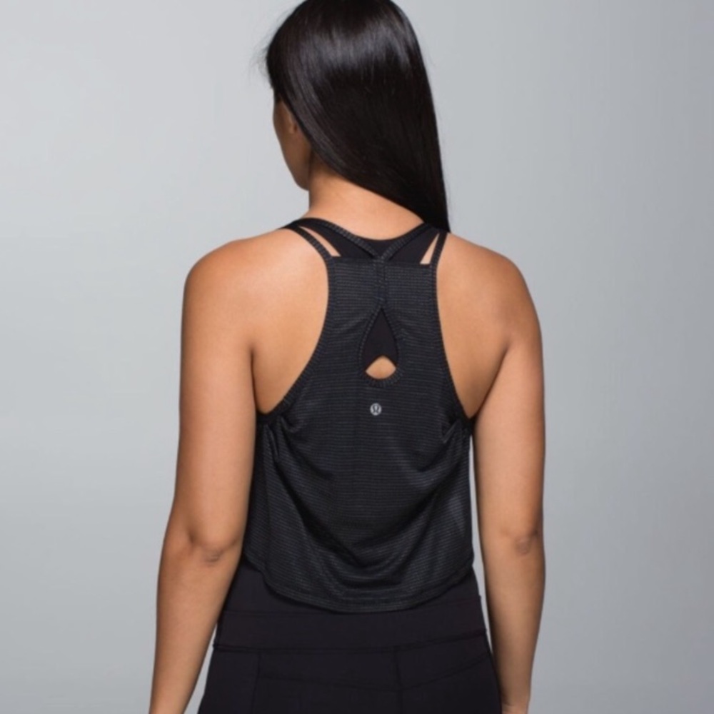 LULULEMON ON THE RUN SINGLET✨⭐️
